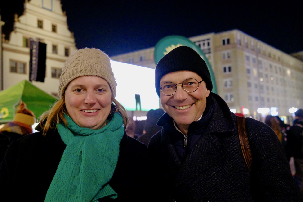 Wolfram Günther mit Petra Sejdi in Leipzig
